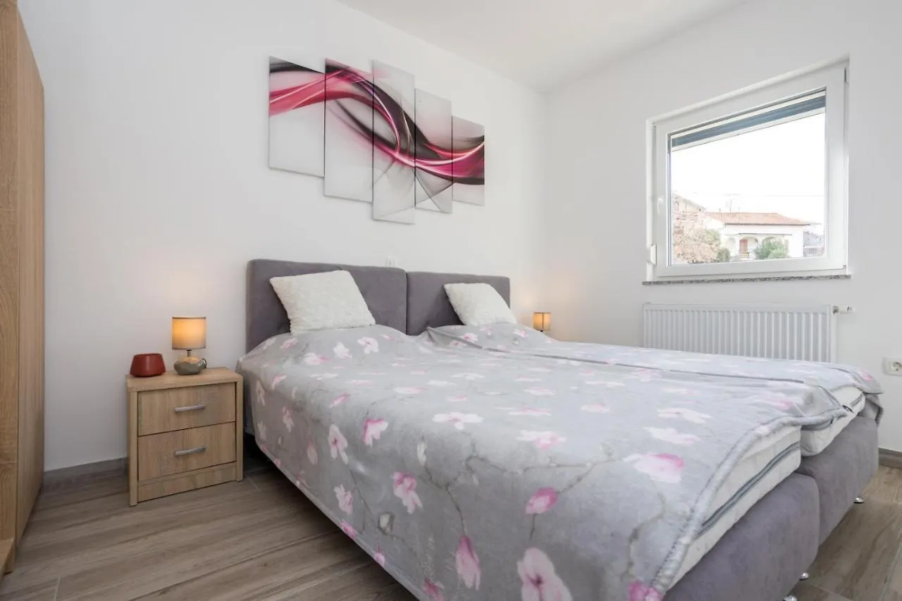 Apartments With A Parking Space Soline, Krk - 20895 Dobrinj